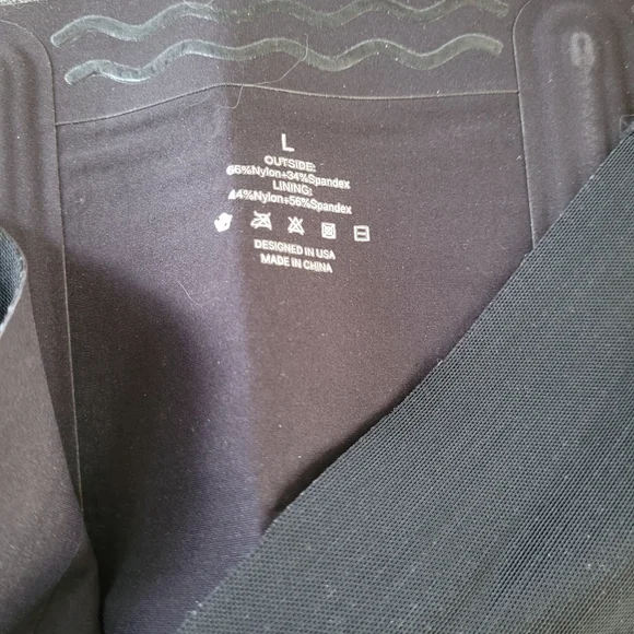 Shapellx Booty Shorts - Picture 3 of 6